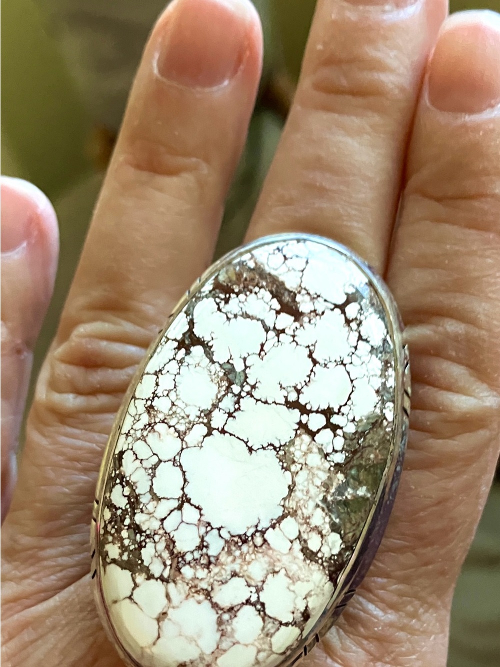 White Howlite Oval Statement Ring in Silver Band